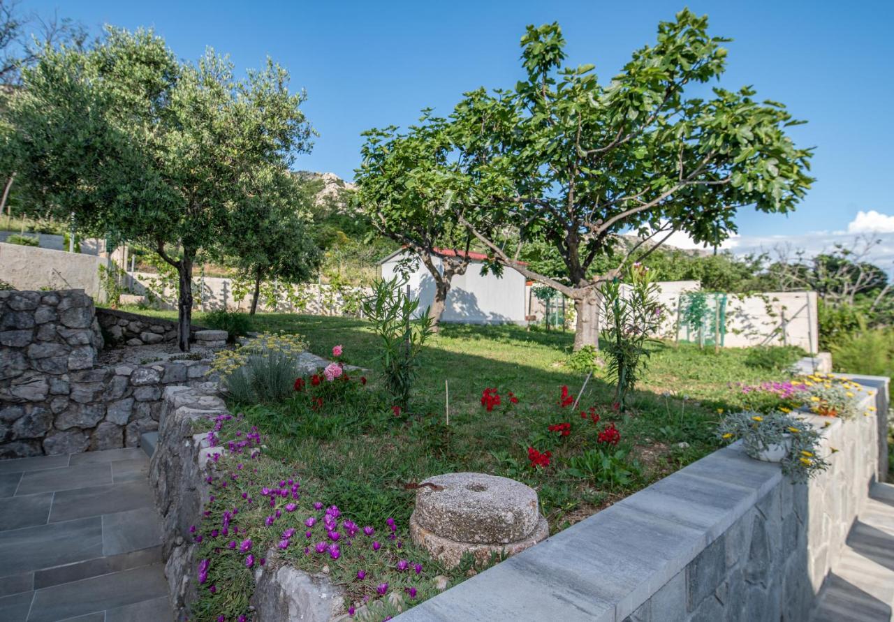 Villa Carmen Draga Bašćanska Eksteriør billede