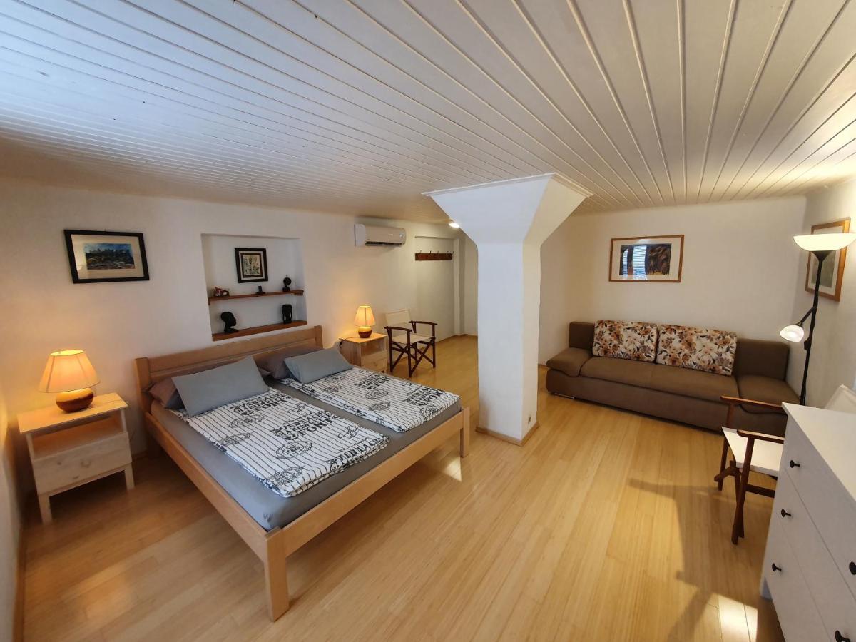 Villa Carmen Draga Bašćanska Eksteriør billede